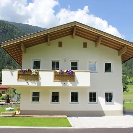 Apartamento In Aschau Near Slopes, Cleaning Included Aschau Im Zillertal